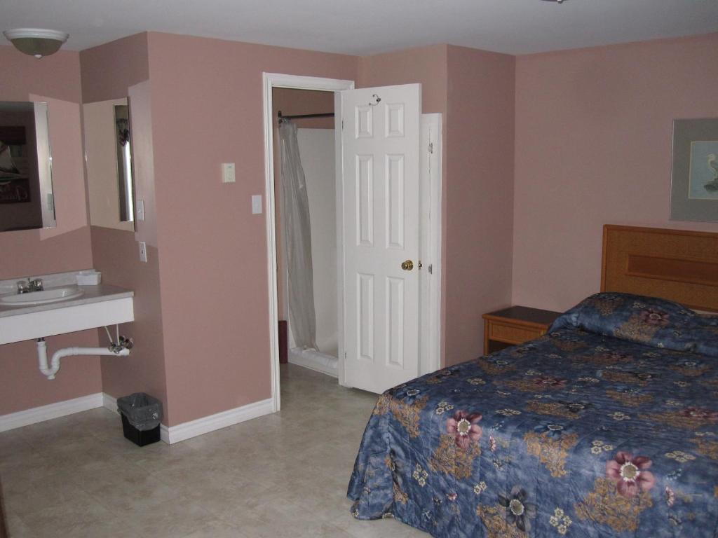 Gaudet Motel シェディアック 部屋 写真